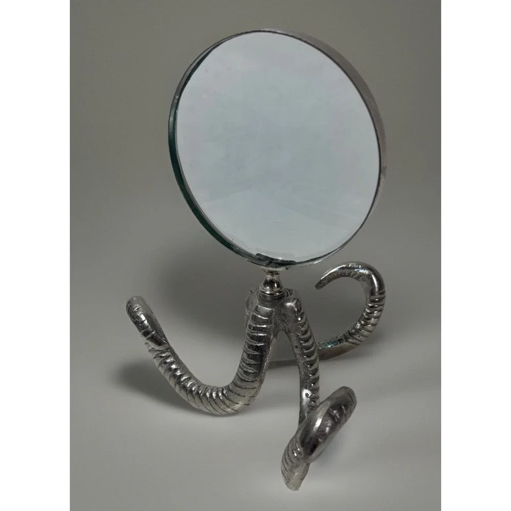 Octopus Tentacles Desk Magnifying Glass‎ Silver Pewter Textured Bookshelf Decor